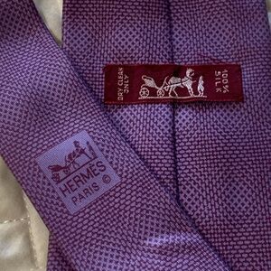 Hermes Silk Men’s Tie #5222 IA Royal Purple & Lilac perfect condition